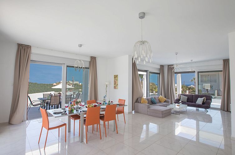 Vakantiehuis 5 Schlafzimmer Privater Pool in Protaras Zentru