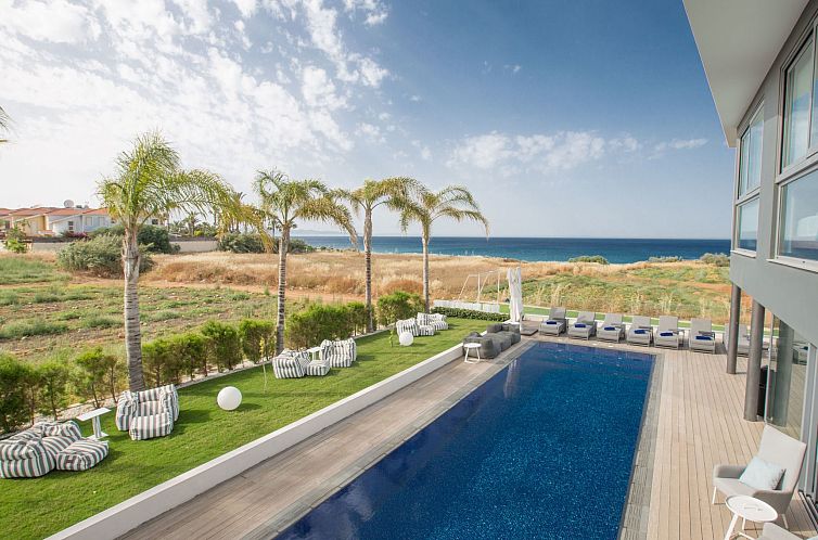 Vakantiehuis Haus in Paralimni mit großem Patio