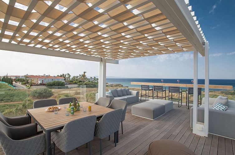 Vakantiehuis Haus in Paralimni mit großem Patio