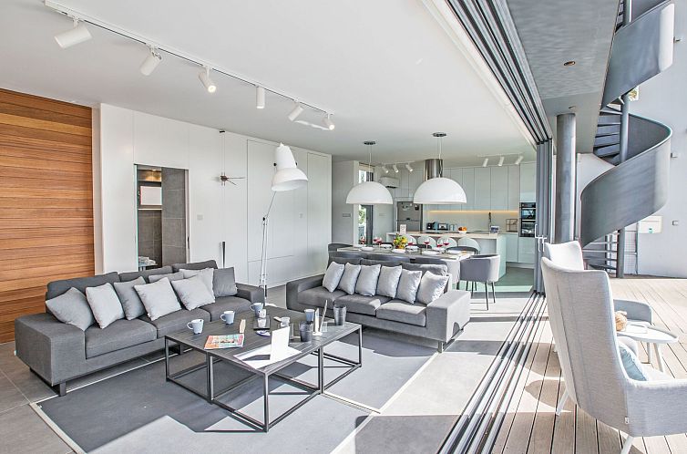 Vakantiehuis Haus in Paralimni mit großem Patio