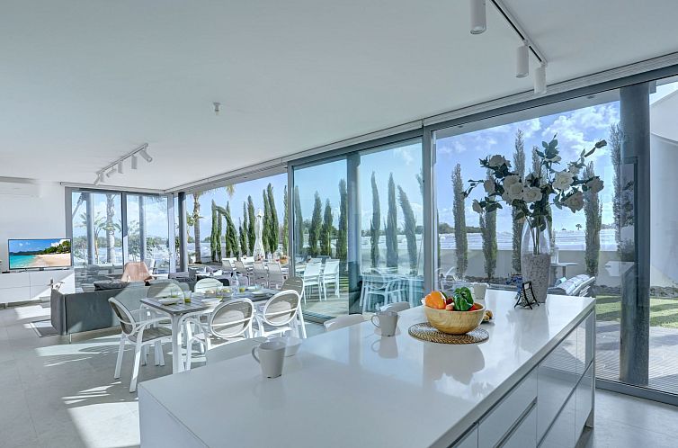 Vakantiehuis Protaras Ferienvilla mit privatem Pool, Whirlpo