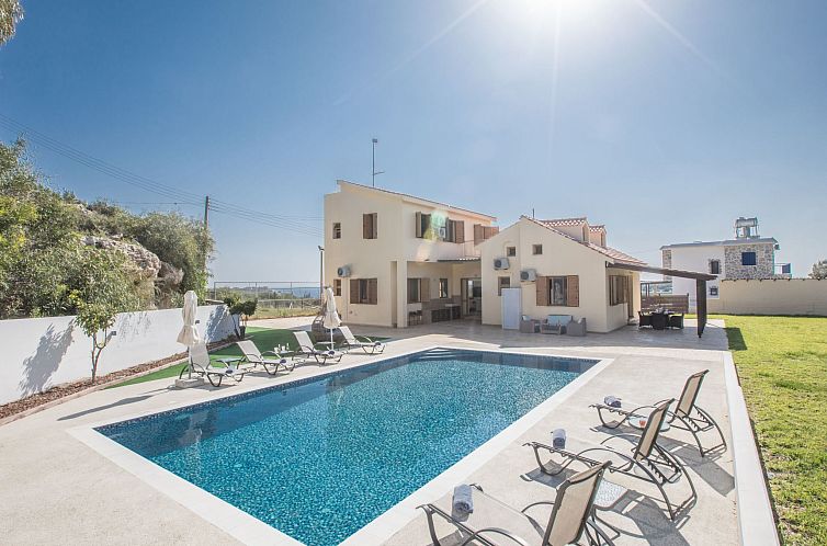 Unterkunft 0080426 - Ferienhaus Famagusta - Vakantiehuis Geräumiges Ferienhaus für 13 Personen in Prot