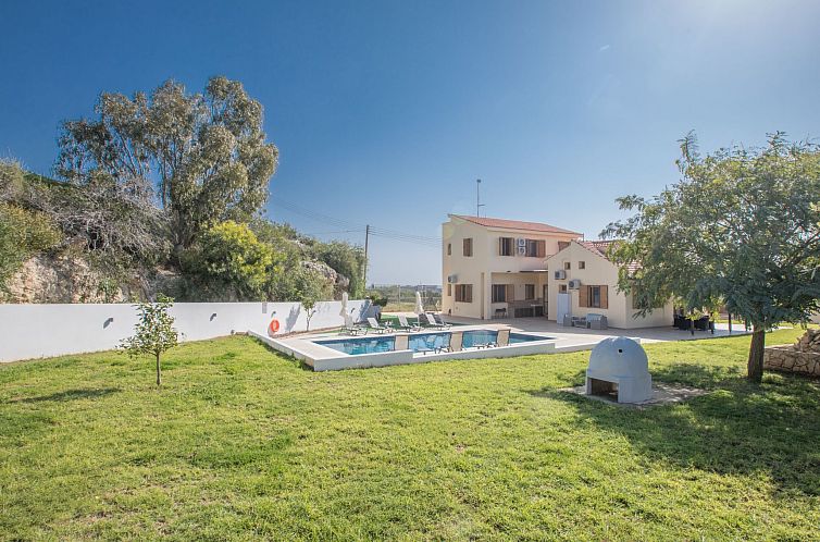 Vakantiehuis Geräumiges Ferienhaus für 13 Personen in Prot