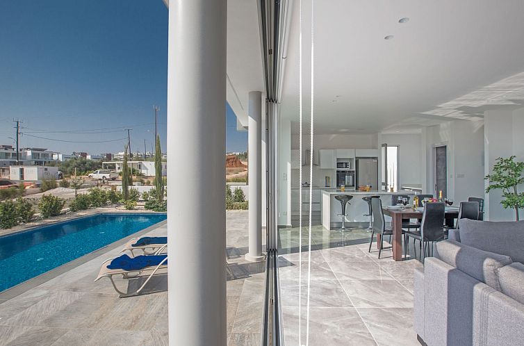 Vakantiehuis 3-Schlafzimmer-Villa mit Pool in Protaras Zentr