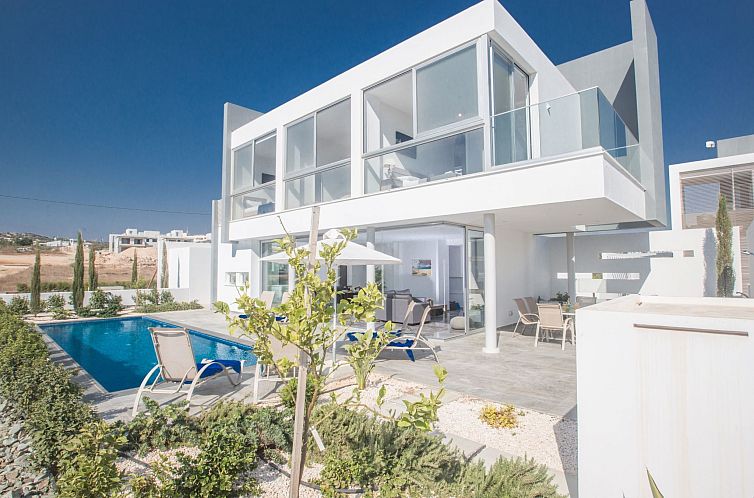 Vakantiehuis 3-Schlafzimmer-Villa mit Pool in Protaras Zentr