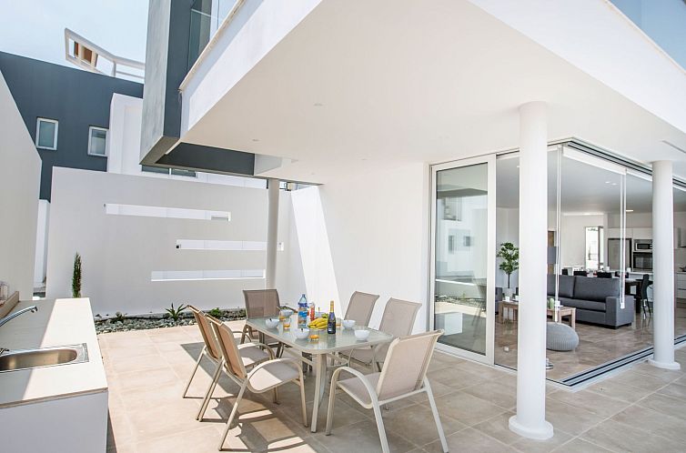 Vakantiehuis Neue 3-Schlafzimmer-Villa mit Pool in Protaras