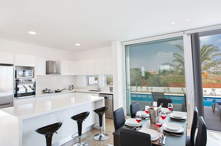 Vakantiehuis Neue 3-Schlafzimmer-Villa mit Pool in Protaras