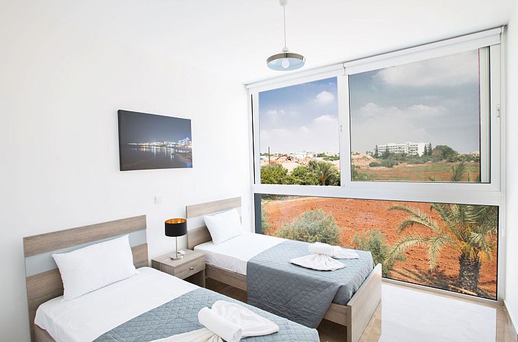 Vakantiehuis Neue 3-Schlafzimmer-Villa mit Pool in Protaras