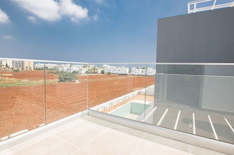 Vakantiehuis Neue 3-Schlafzimmer-Villa mit Pool in Protaras