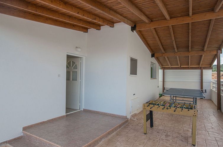 Vakantiehuis Geräumige Villa mit 3 Schlafzimmern und Pool i