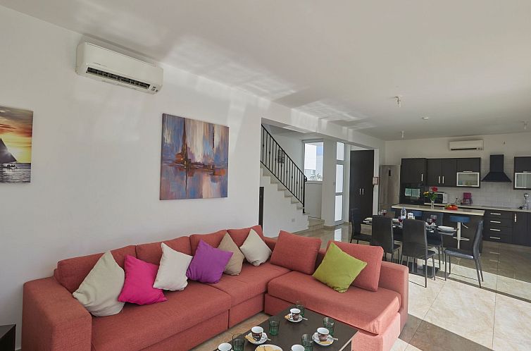 Vakantiehuis Villa Pearl PE17 in Paralimni mit privatem Park