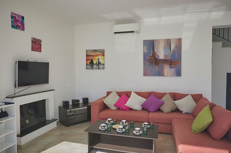 Vakantiehuis Villa Pearl PE17 in Paralimni mit privatem Park