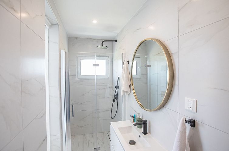Vakantiehuis Eleganter Urlaub Artizan Villa AR5