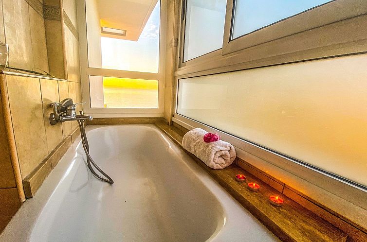 Vakantiehuis Villa "Meerblick" mit Infinity-Pool