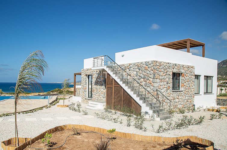 Vrijstaande woning in Girne