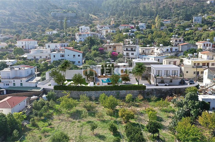 Vrijstaande woning in Girne