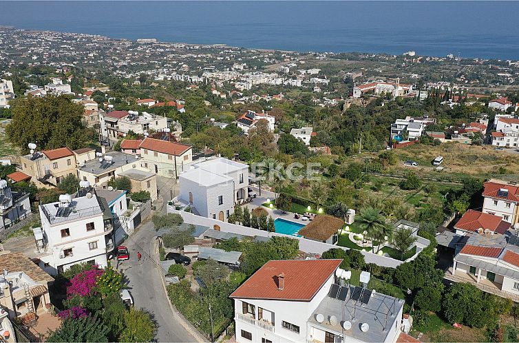 Vrijstaande woning in Girne