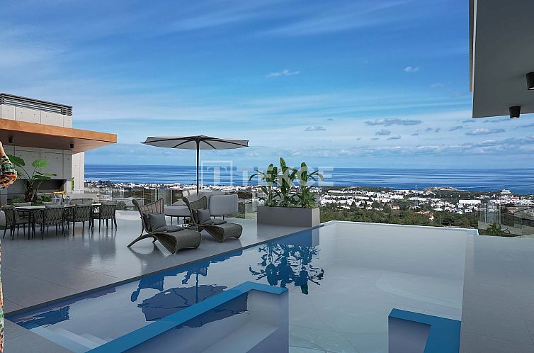 Geschakelde woning in Zeytinlik