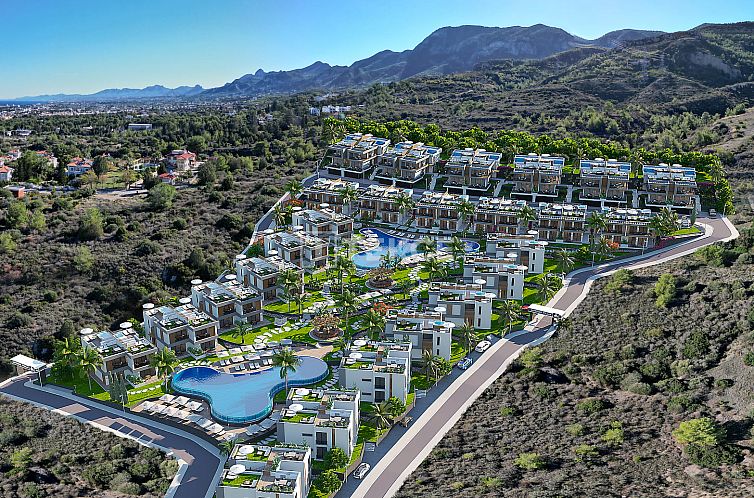 Geschakelde woning in Girne