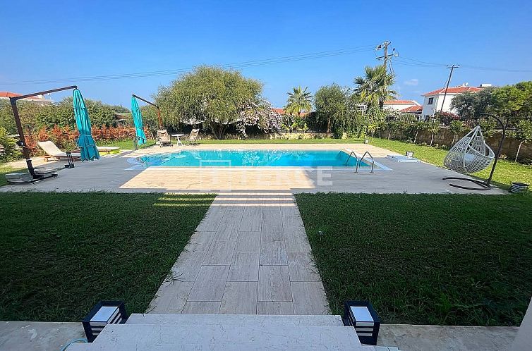 Vrijstaande woning in Girne