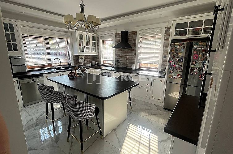 Vrijstaande woning in Girne