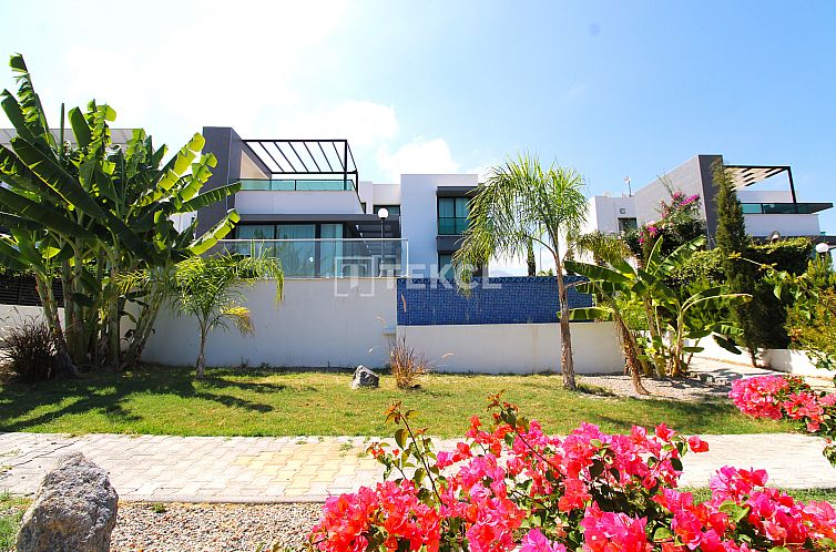 Vrijstaande woning in Girne