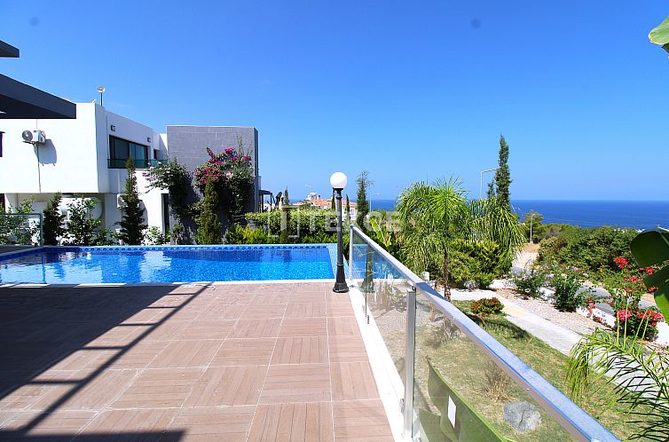 Vrijstaande woning in Girne