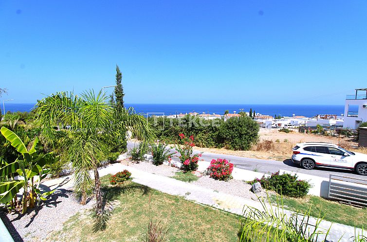 Vrijstaande woning in Girne