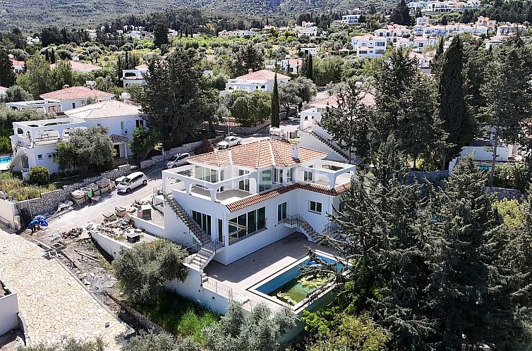 Geschakelde woning in Ozanköy