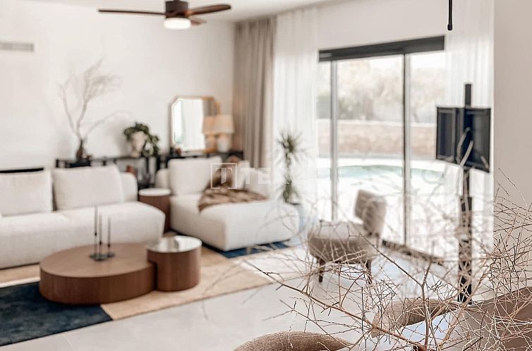 Vrijstaande woning in Girne