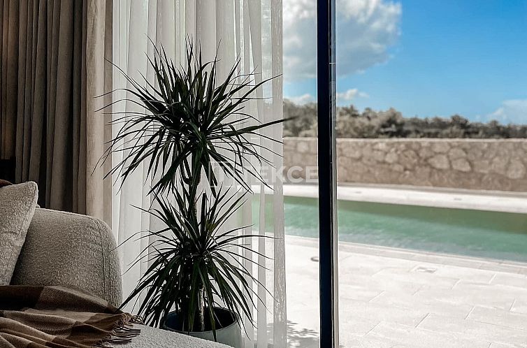 Vrijstaande woning in Girne