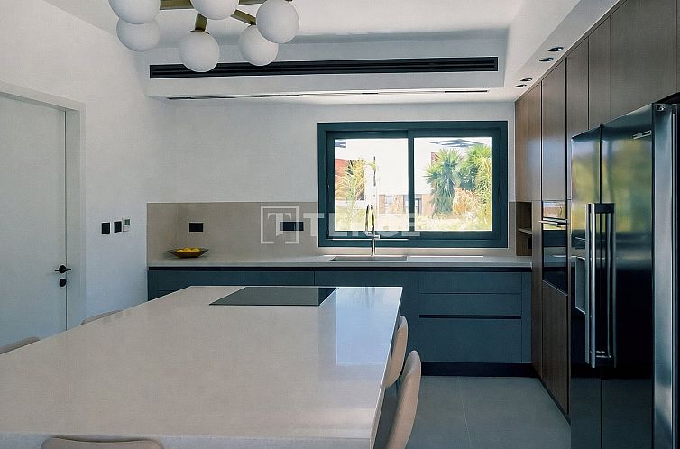 Vrijstaande woning in Girne