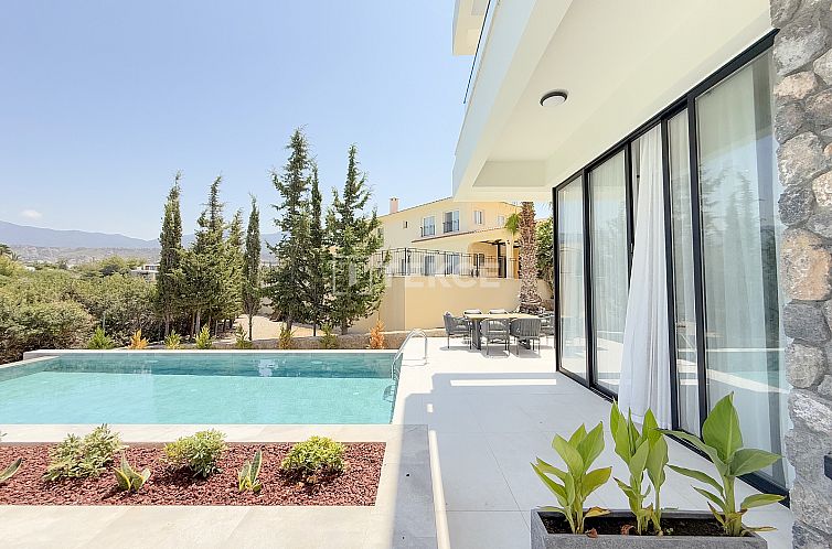 Vrijstaande woning in Girne