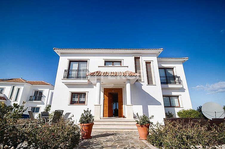 Vrijstaande woning in Girne