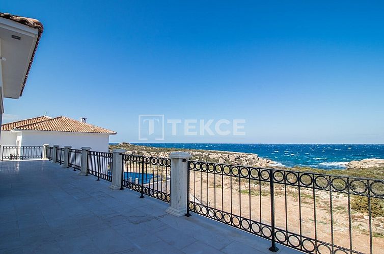 Vrijstaande woning in Girne