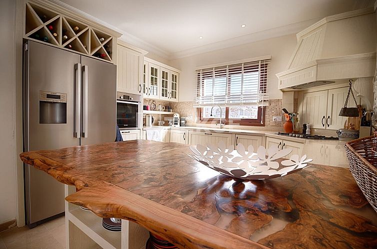 Vrijstaande woning in Girne