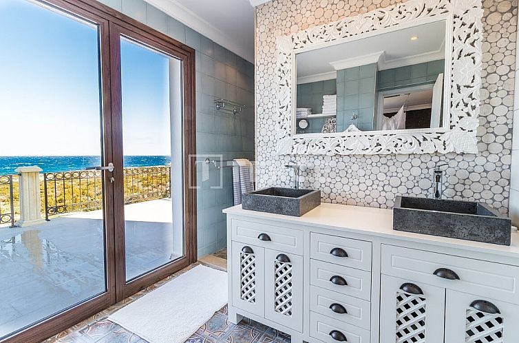 Vrijstaande woning in Girne