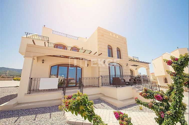 Vrijstaande woning in Girne