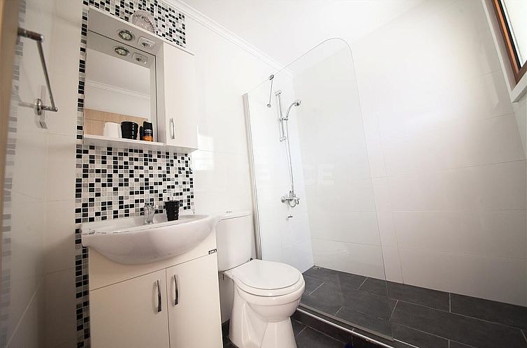 Vrijstaande woning in Girne