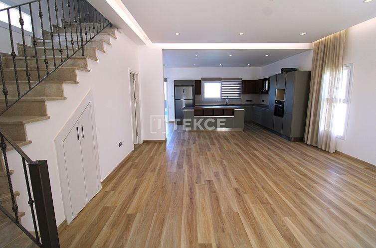 Vrijstaande woning in Girne