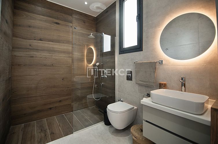 Geschakelde woning in Karaağaç