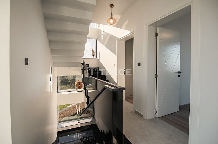 Geschakelde woning in Karaağaç