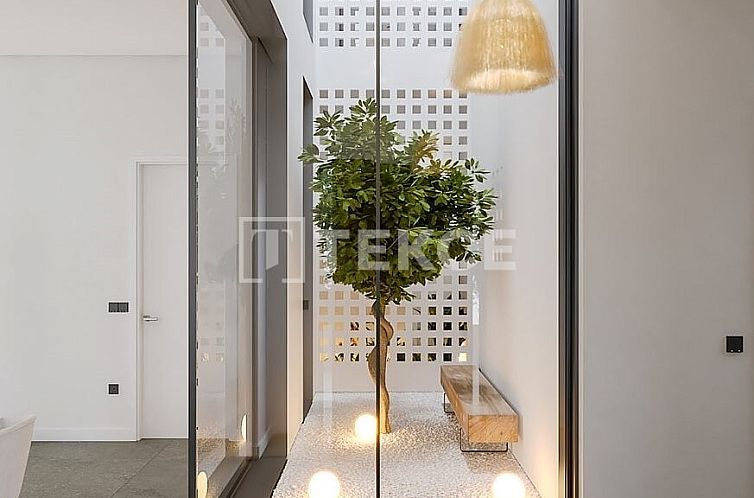 Vrijstaande woning in Girne