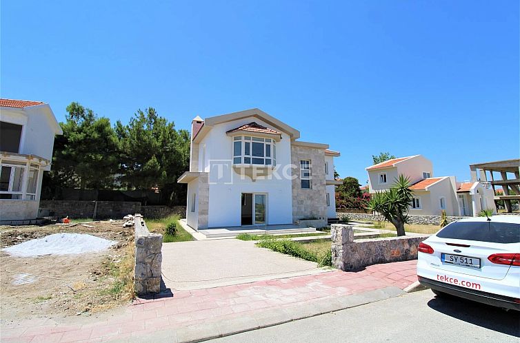 Vrijstaande woning in Girne