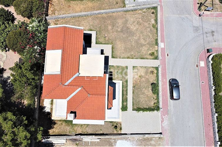 Vrijstaande woning in Girne