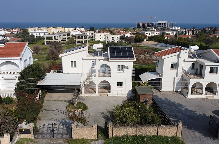 Vrijstaande woning in Girne