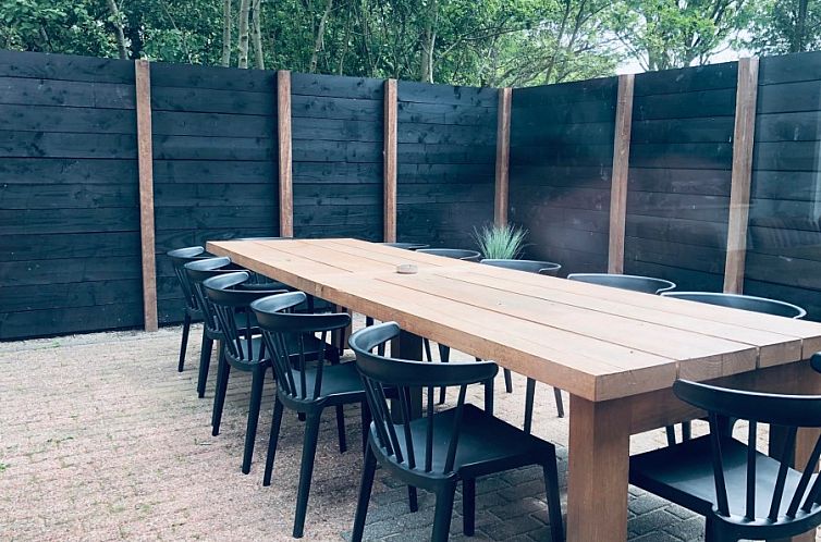 Unieke 12 pers. Farm Lodge De Muy op 'Hoeve Vianen'