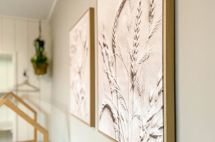 Unieke 12 pers. Farm Lodge De Muy op 'Hoeve Vianen'