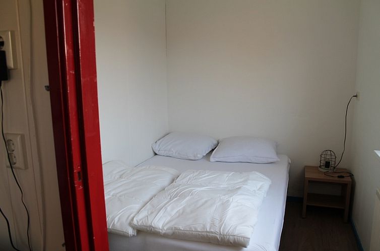 Onder de vuurtoren 115