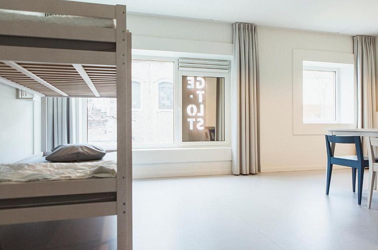 Snuffel Hostel